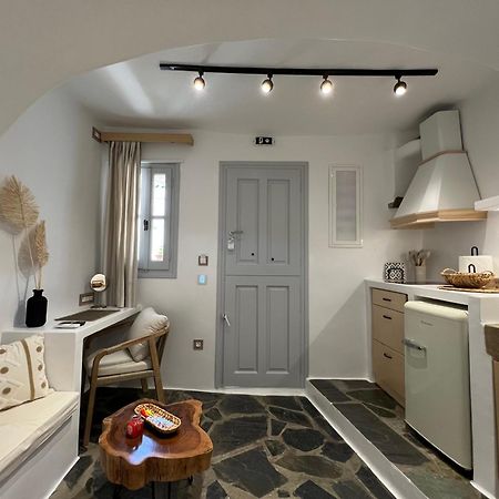 Mikri Kamara Suite Tripótamos Exterior foto