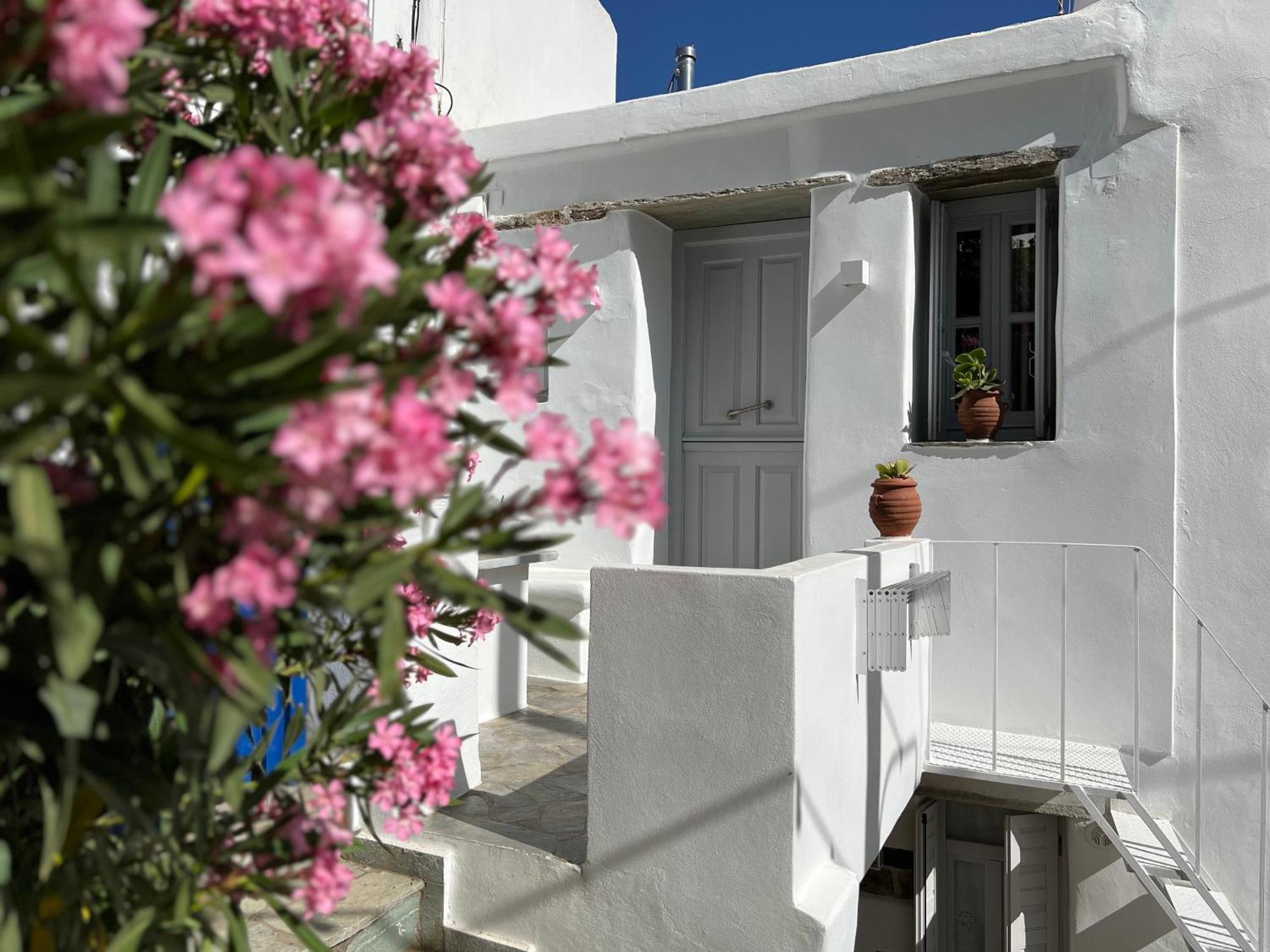 Mikri Kamara Suite Tripótamos Exterior foto
